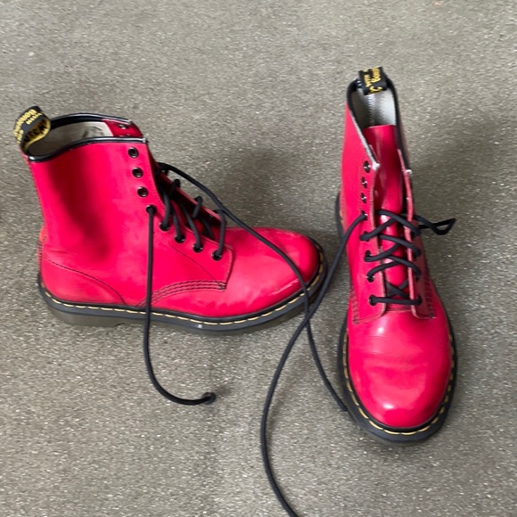 Dr. Martens Shoes - Dr Martens 1460W